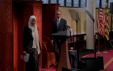 President Obama visits mosque in Maryland